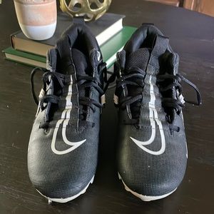 Nike football 🏈 cleats